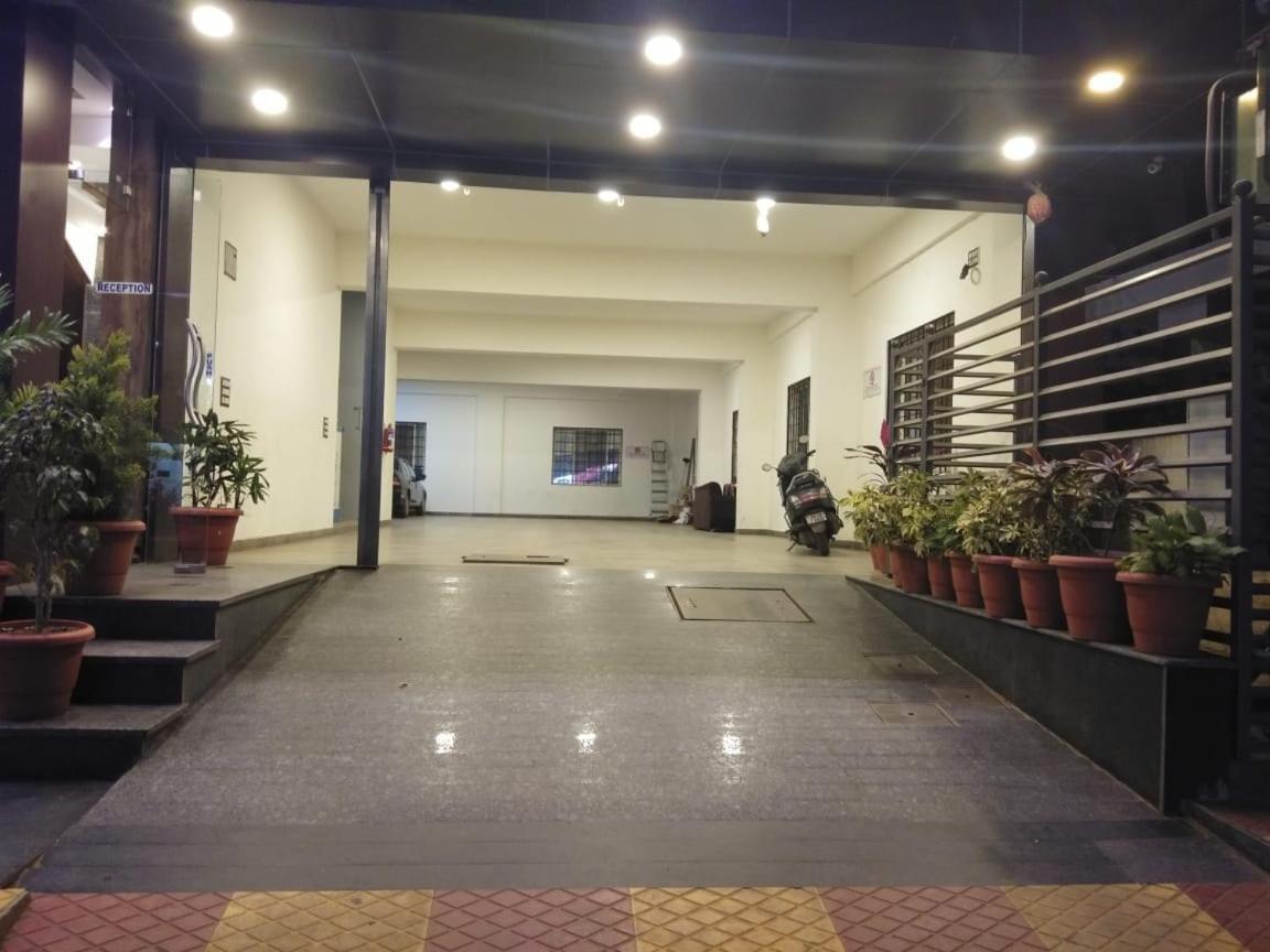 Hotel Grand Kubera Chikmagalūr Zewnętrze zdjęcie