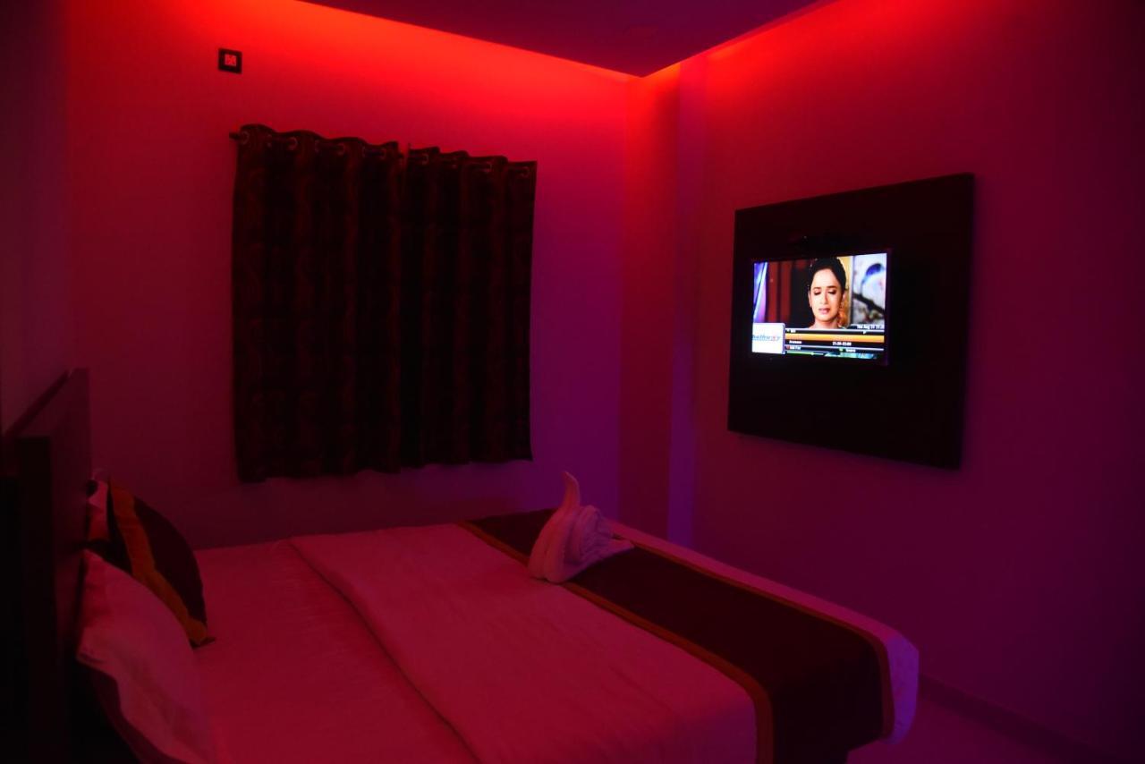 Hotel Grand Kubera Chikmagalūr Zewnętrze zdjęcie