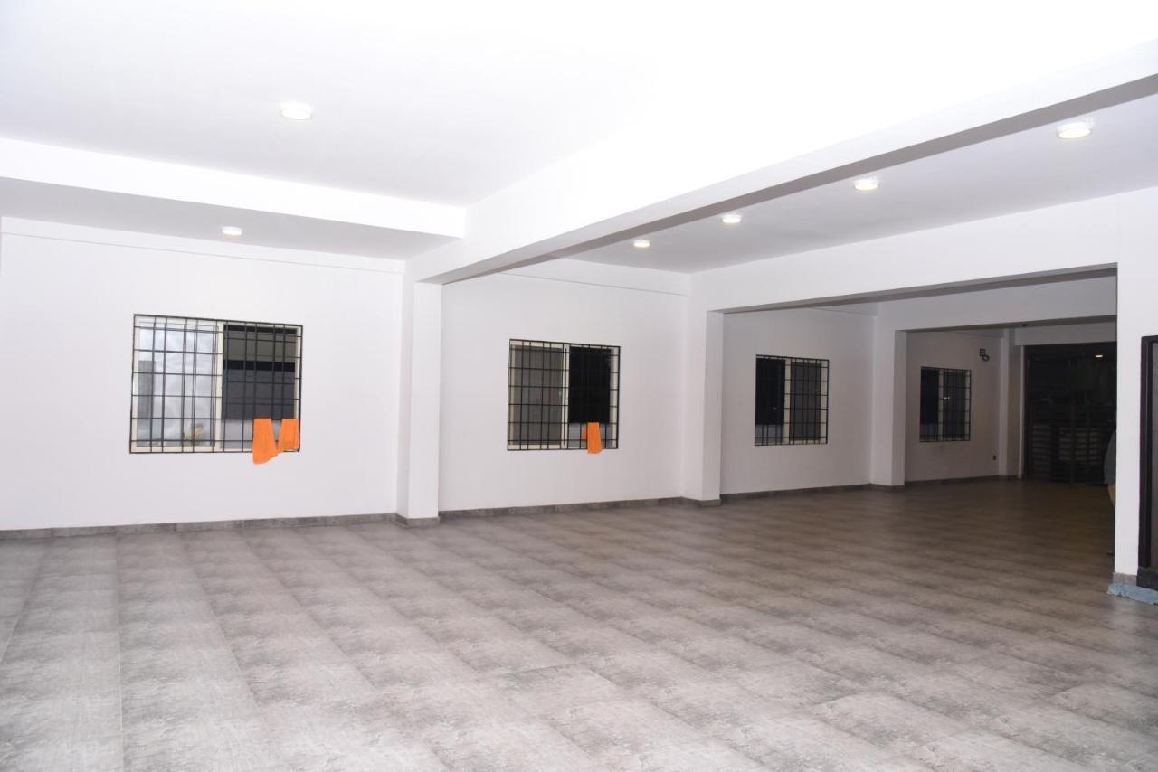 Hotel Grand Kubera Chikmagalūr Zewnętrze zdjęcie